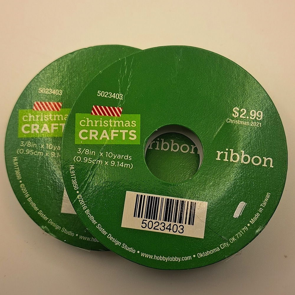 6 Silver Metalic Christmas Craft Ribbons - Picture 8 of 9